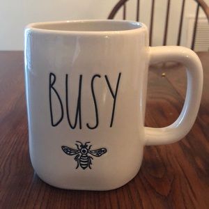 “Busy Bee” Rae Dunn Mug